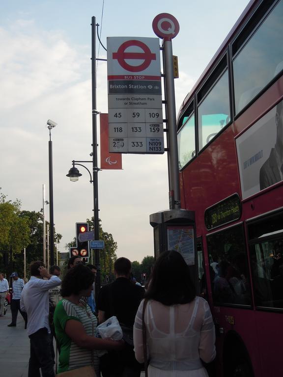 Holmewood Homestay London Eksteriør bilde