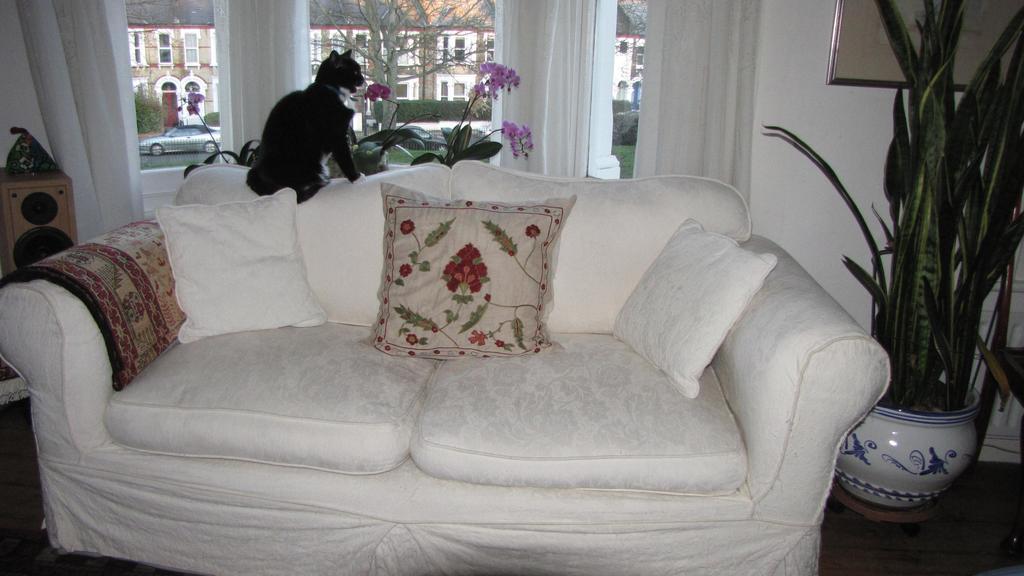 Holmewood Homestay London Eksteriør bilde
