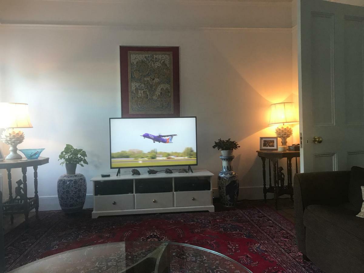 Holmewood Homestay London Eksteriør bilde